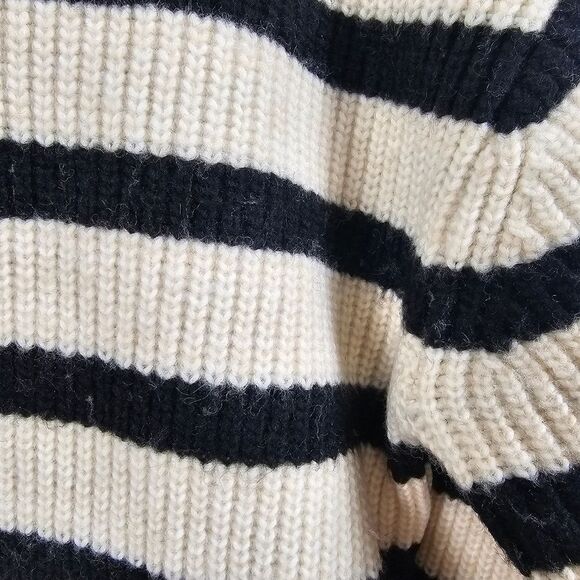 H&M Rib Kint Half Zip Sweater in Cream Striped - Size S - Picture 10 of 10